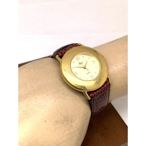 Timex Women\'s Watch Vintage Quartz Gold Leather Band 33mm main image 11